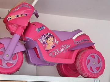 MOTO ELETTRICA PEG PEREGO 