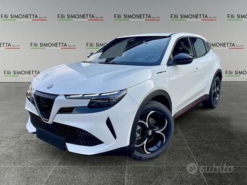 Alfa Romeo Junior 1.2 ibrida Speciale 145cv e...