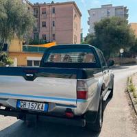 Mitsubishi L200 Con Gancio Traino 4X4