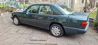 Mercedes Benz W124 200E 1988