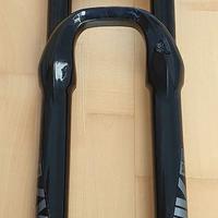 Forcella RockShox Lyrik Ultimate RC2 da 150mm, 29"