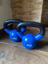 Pesi palestra:kettlebell 4 kg,manubrio 5 kg,dischi