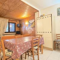 MONOLOCALE A SAUZE DI CESANA