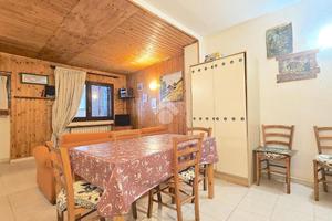 MONOLOCALE A SAUZE DI CESANA