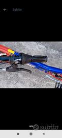 Mountain bike 21 rapporti con cambio Shimano 