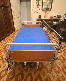 Letto anziani completo sponde e sollevatore