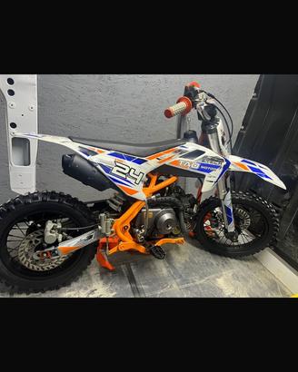 Moto cross pit bike