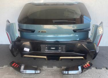 BMW XM Posteriore Completo