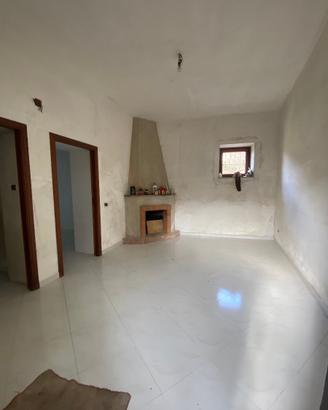 Casa semi-indipendente da personalizzare
