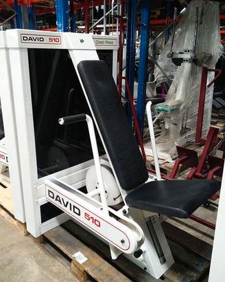 Attrezzi David ,chest press,deltoid machine e pull