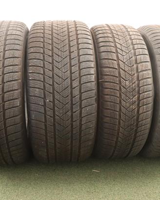 Gomme Pirelli Sottozero runflat 225 45 19 inverno