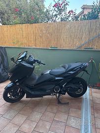 Yamaha T Max 560 - 2021