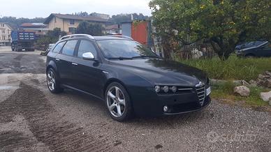 Alfa 159 Sportwagon 1.9 jtdm 150 CV q.tronic