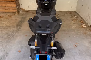 Honda Adv 350