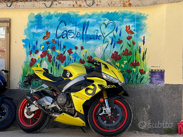Aprilia rs 660 - acid gold