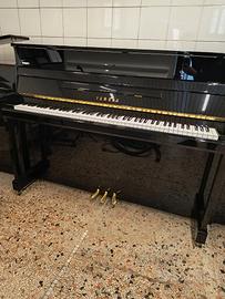 Pianoforte Yamaha B2 seminuovo con trasporto incl.