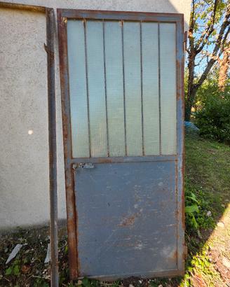 Porta in ferro e vetro 