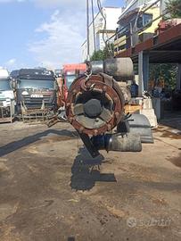 Terzo asse sterzante Volvo