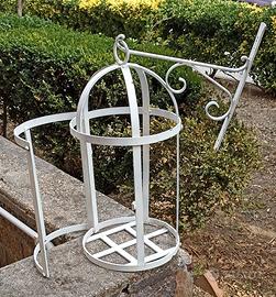 Portalampada/fioriera in ferro battuto