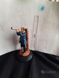 statuetta in resina capitano