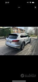 Volkswagen Touareg 3000 v6
