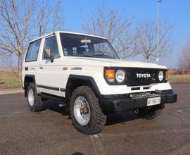 TOYOTA Land Cruiser - 1989