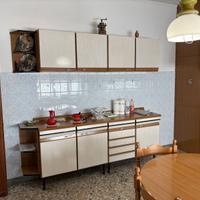 Cucina anni 70, buono stato, solo ritiro