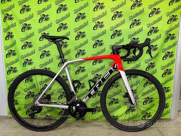 TREK EMONDA SL 6 105 DI2 COCKPIT INTEGRATO USATA