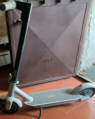 Monopattino Ninebot 