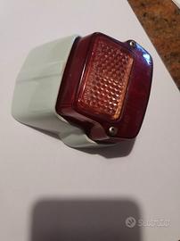 Fanalino post. vespa 50 prima serie completoo