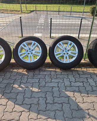 cerchi e gomme invernali