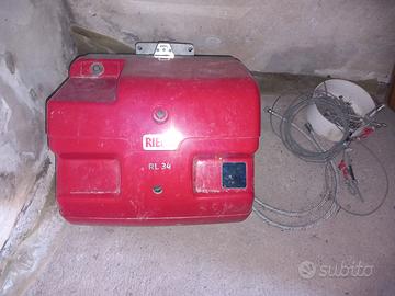 Bruciatore a gasolio Riello