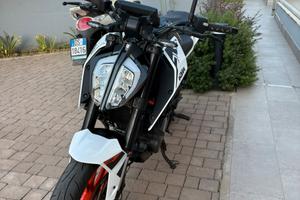 Ktm duke 390