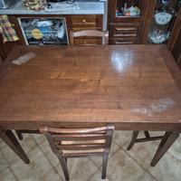 Tavolo da cucina con 6 sedie