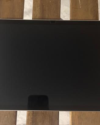 iPad 10 gen 64 gb Wi-fi + tastiera Logitech