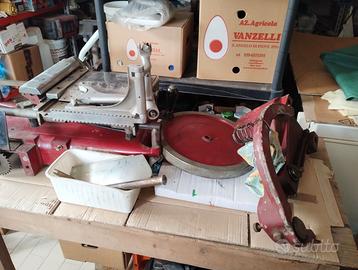 affettatrice tipo berkel