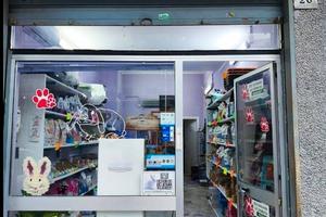 Locale commerciale - zona Fuorigrotta