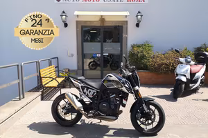 KTM 690 Duke R RATE AUTO MOTO SCOOTER