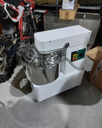 Impastatrice 16 kg 220V