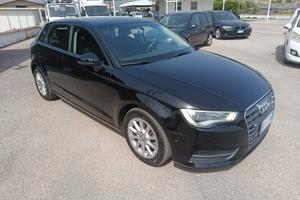 Audi A3 Sedan 1.6 TDI clean diesel S tronic Ambiti