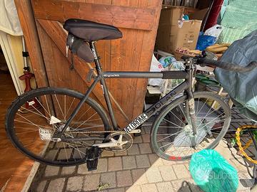 Bici scatto fisso Dolan Pre Cursa