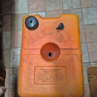 TANICHE  hulk e una Yamaha 