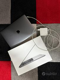 MacBook Air 13″ (2018) 8 GB RAM 120 GB