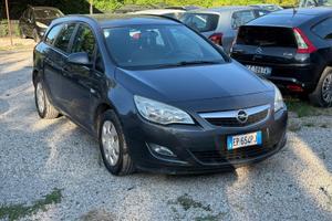 Opel Astra 1.4 Turbo 140CV Sports Tourer GPL Tech 