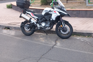Benelli TRK 502X