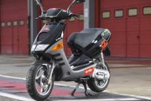 Aprilia SR replica c.e.r.c.o