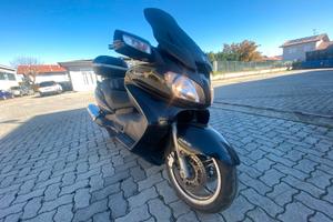 Suzuki Burgman 650 Executive Abs