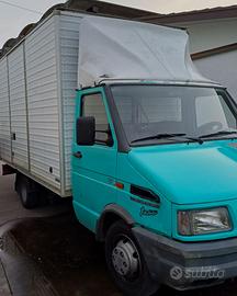 Iveco 35-10 furgone con sponda