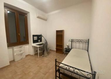QUARTIERE AFRICANO STANZA PER RAGAZZE