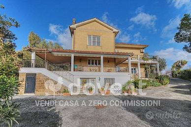 Villa Via Lerici, 37, 00058, Santa Marinella